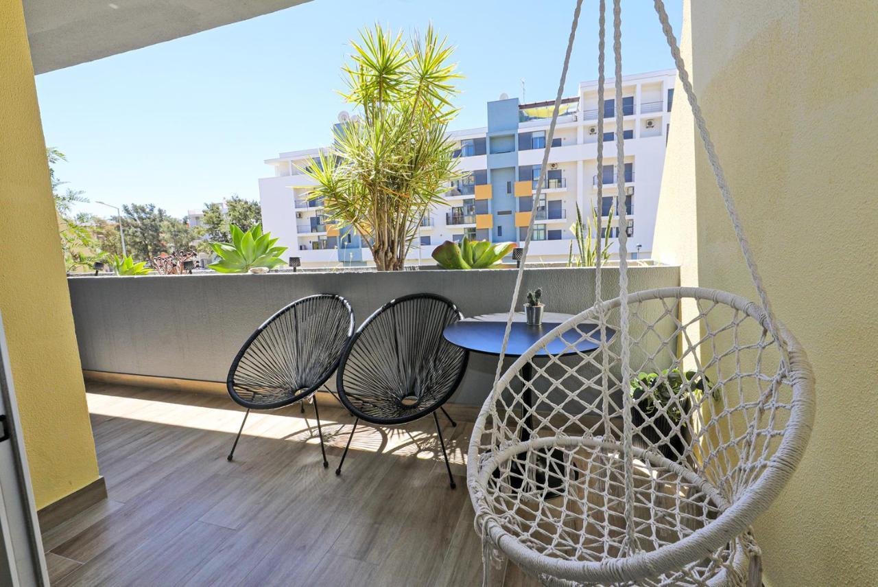 B11 - Beach Way Apartment Lagos Bagian luar foto