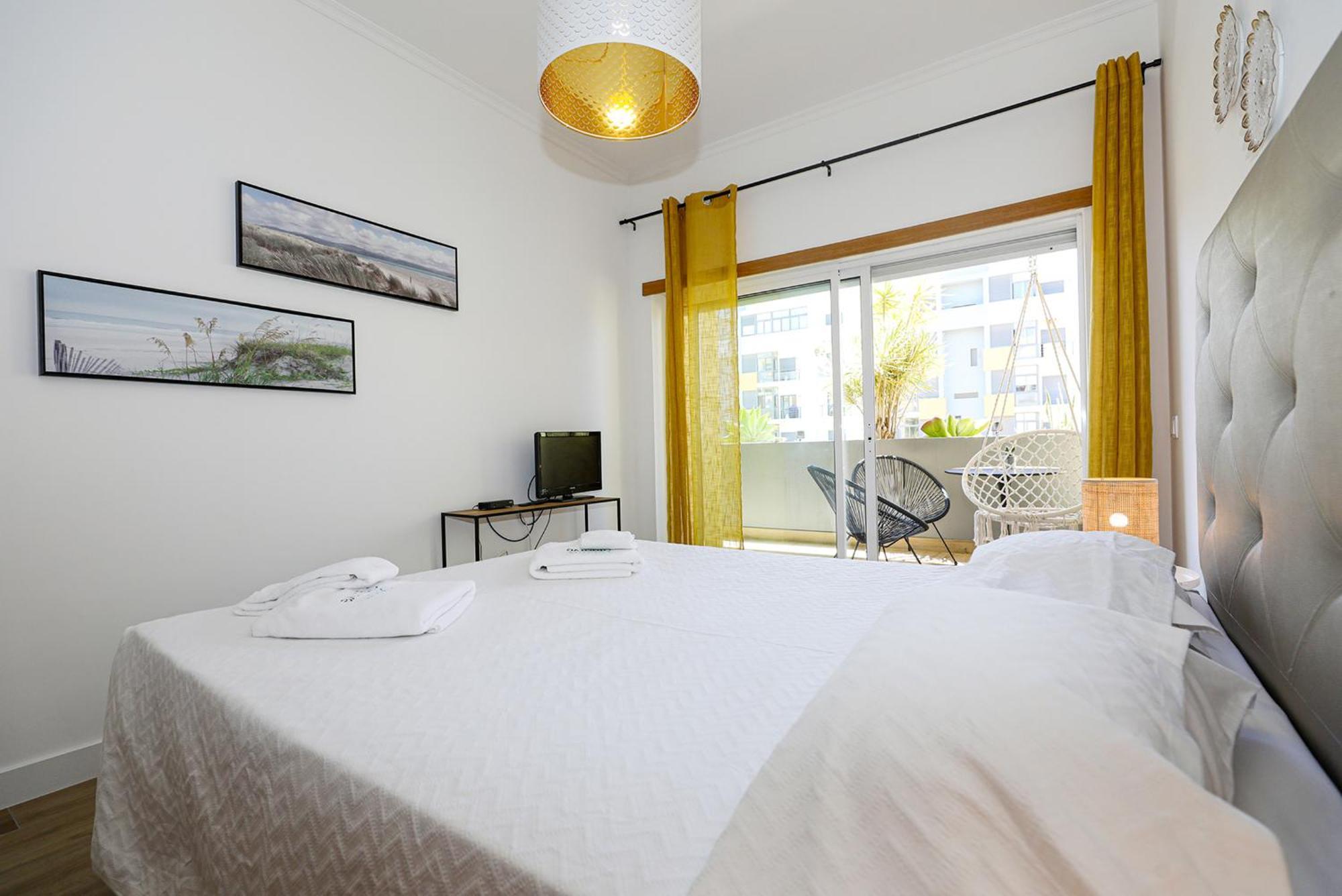 B11 - Beach Way Apartment Lagos Bagian luar foto
